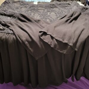 Torrid size 5 lace top bell sleeve top